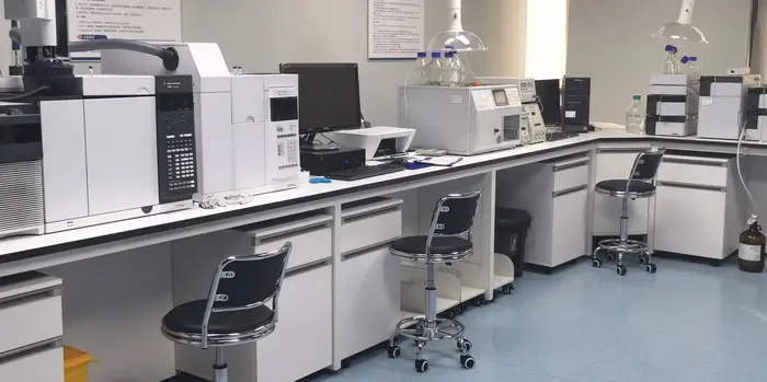 O núcleo das vacinas mRNA: Requisitos de enchimento asséptico para salas limpas