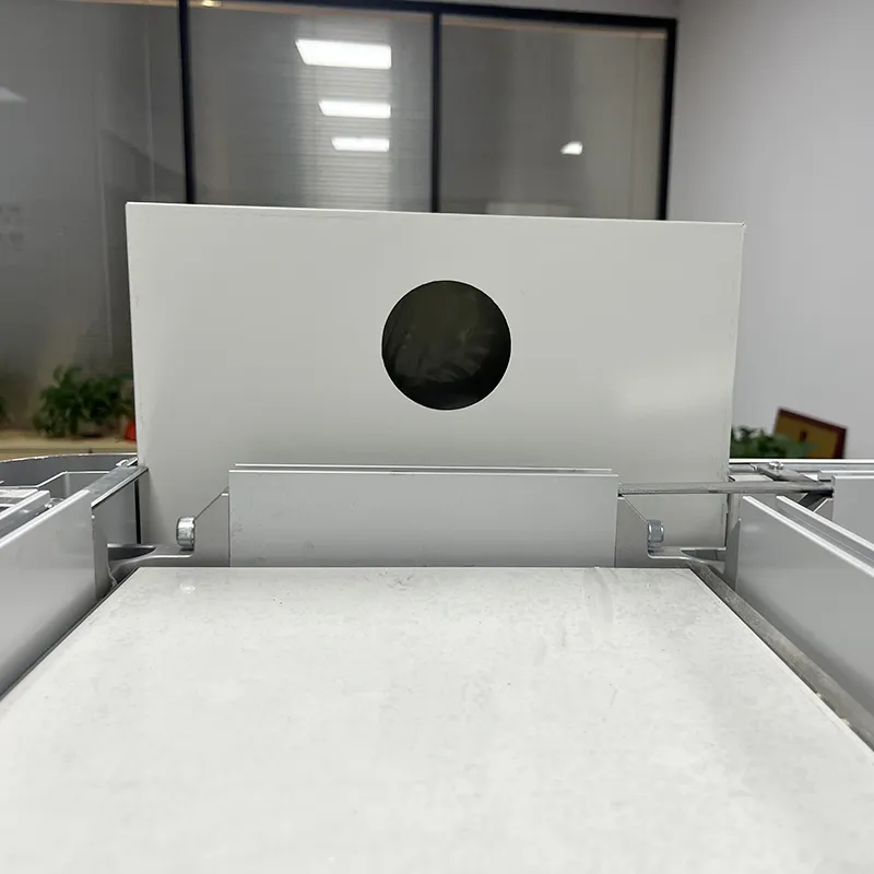 Painel de sanduíche ventilado